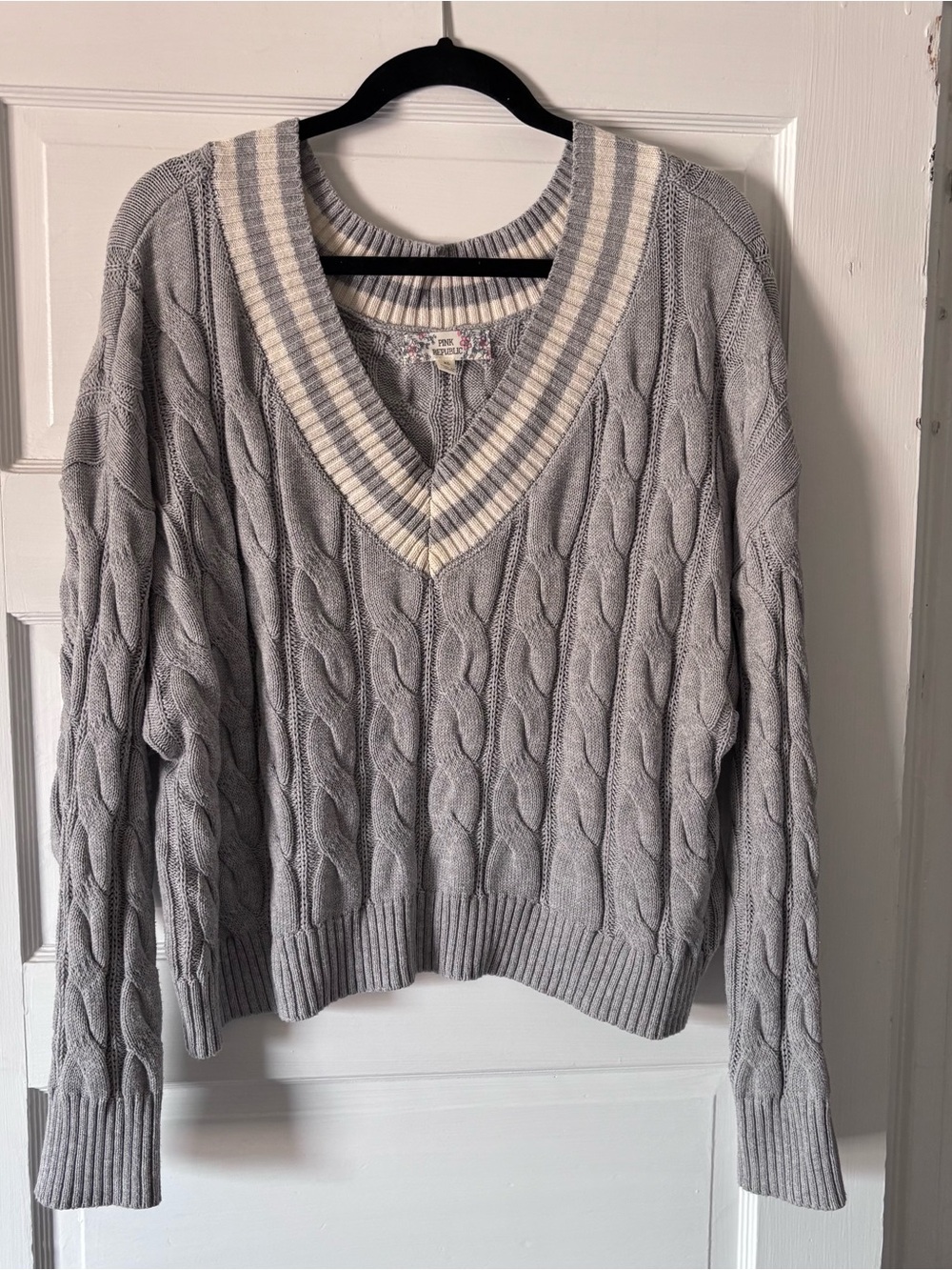 Gray Cable Knit V-Neck Varsity Sweater with Cream Trim